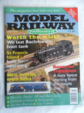 Model Railway enthusiast - July 1995 - Dublo SF and three tanks