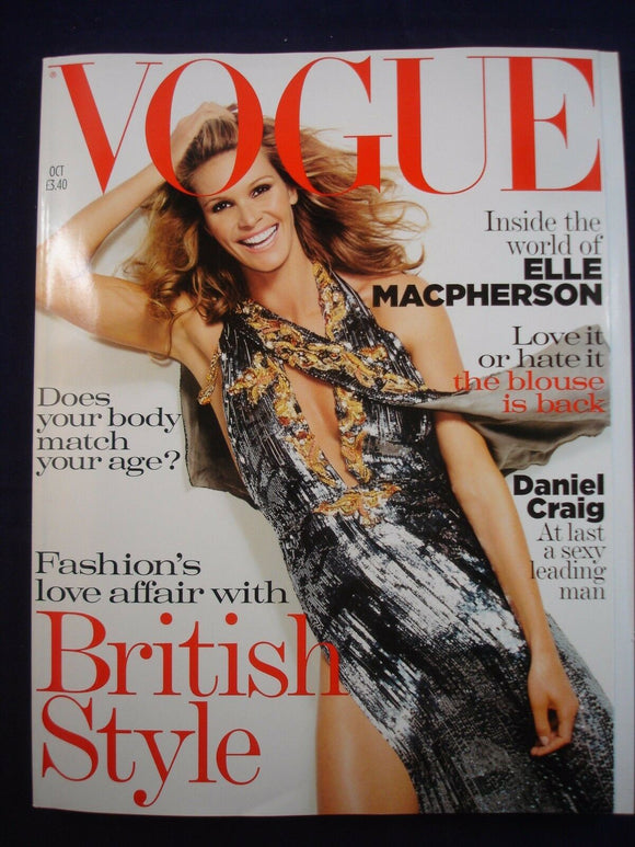 Vogue - October 2004 - Elle Macpherson