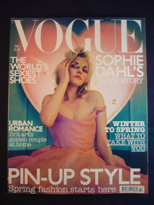 Vogue - Feb 2003 - Sophie Dahl